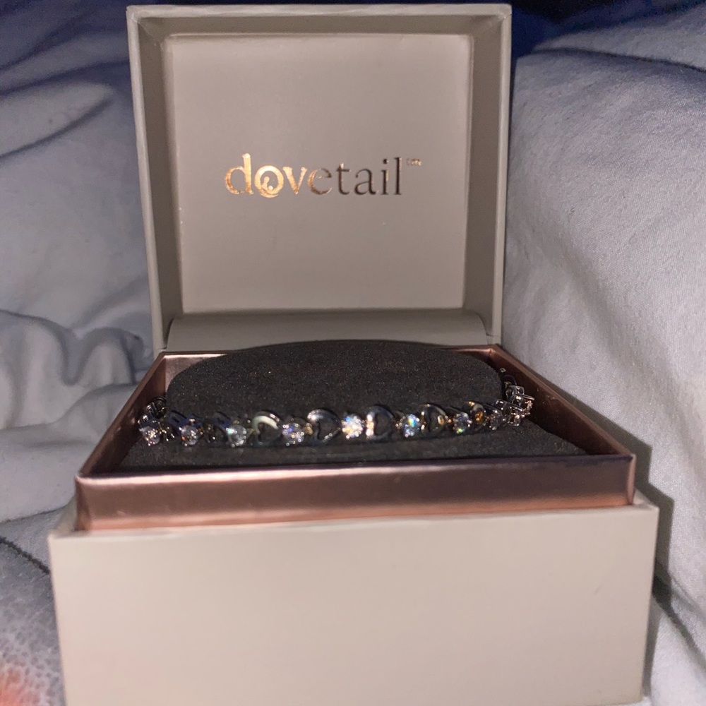 Dovetail bracelet - Picture 1 of 3